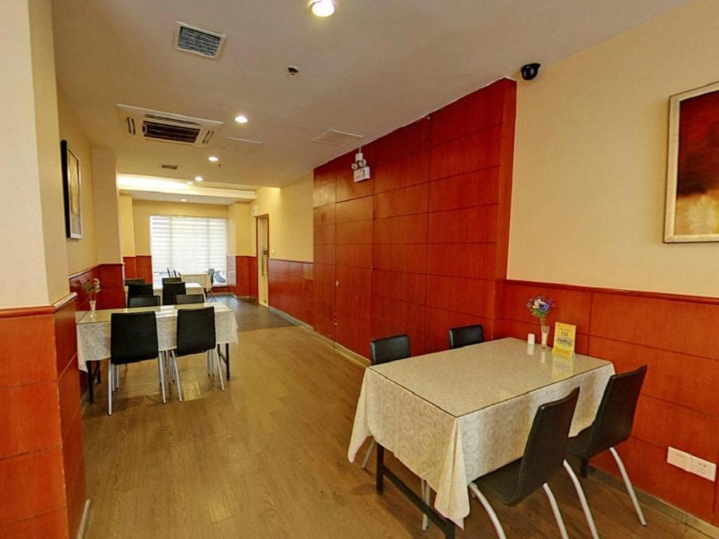 Hotel Hanting Xiangyang Road
